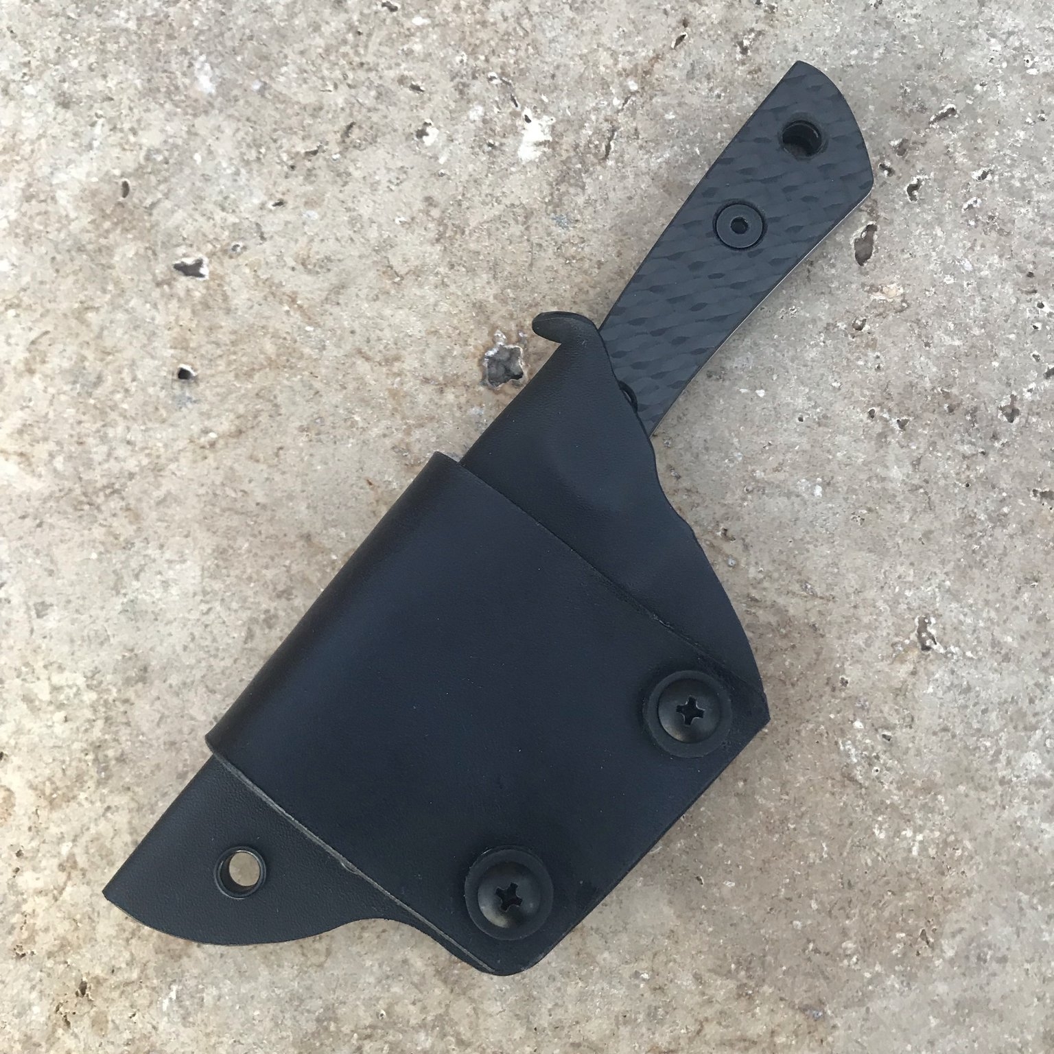 Just finished up this tactical Kiridashi in 1/4 O1, cerakote'd, G10 scales,  kydex sheath - it's thicc! : r/Bladesmith